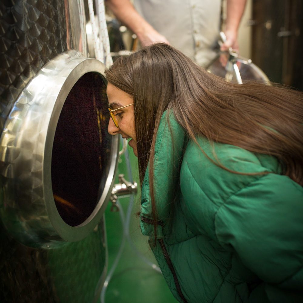 women on green jacket at Wicklow_Wine_Tour